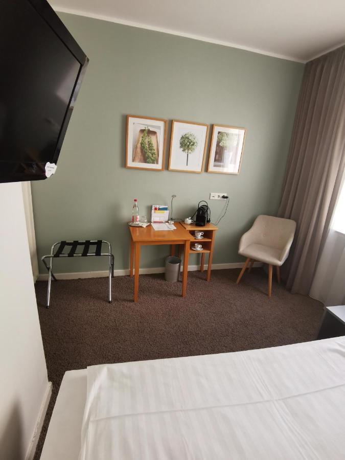 Max Hotel Duesseldorf Self-Check-In Exterior foto