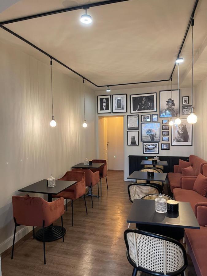 Max Hotel Duesseldorf Self-Check-In Exterior foto