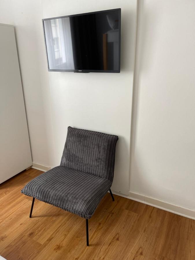 Max Hotel Duesseldorf Self-Check-In Exterior foto