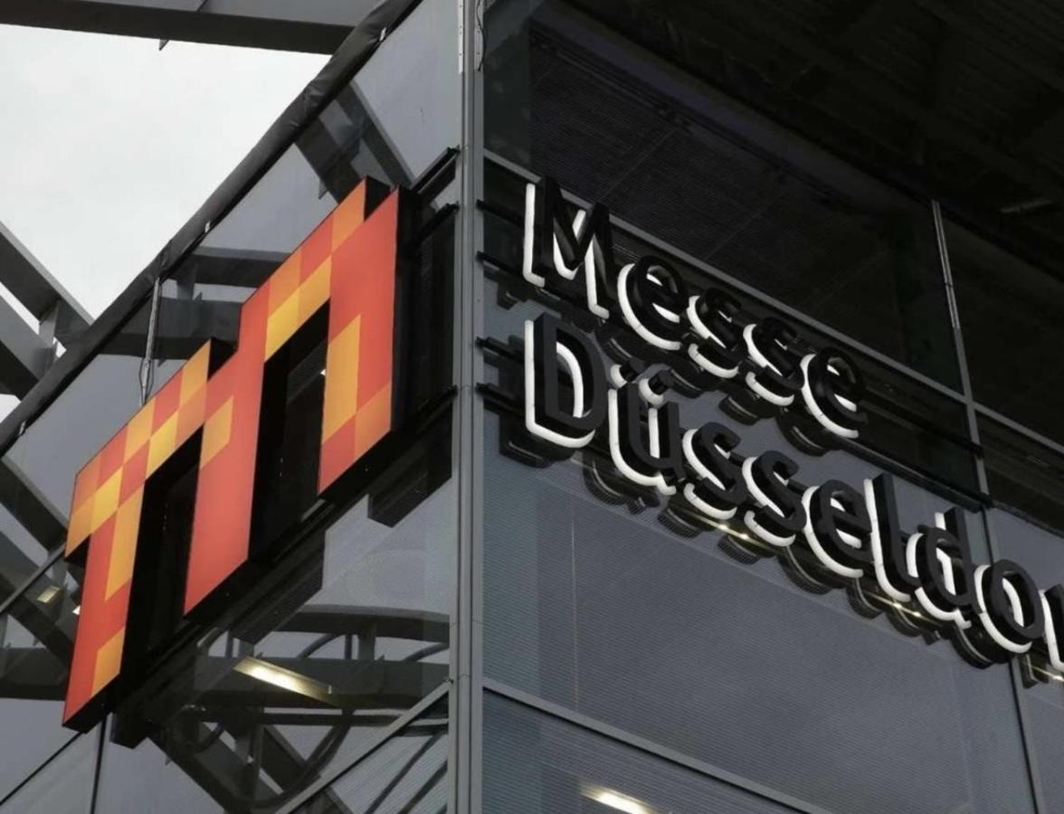 Max Hotel Duesseldorf Self-Check-In Exterior foto