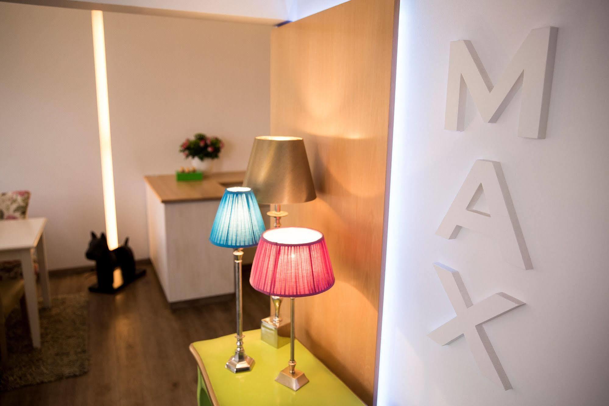 Max Hotel Duesseldorf Self-Check-In Exterior foto